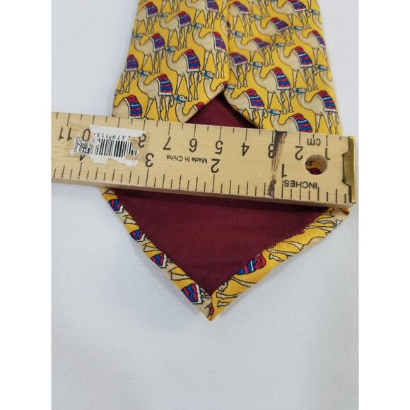 Cervino Mens Yellow Camel Pattern Silk Necktie 59" X 3.75" Made In Italy - Picture 6 of 6